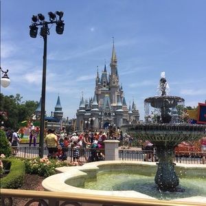 Meet your Posher, Andres